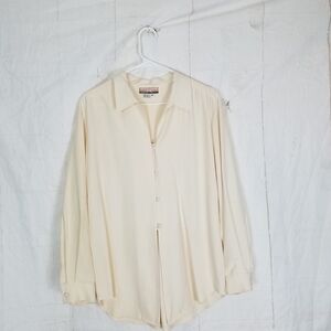 Avery Quinn vintage long sleeve silk button front tunic  blouse